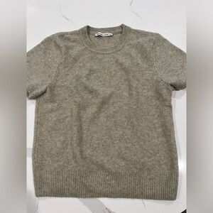 Light brown heather wool short sleeve sweater - size small